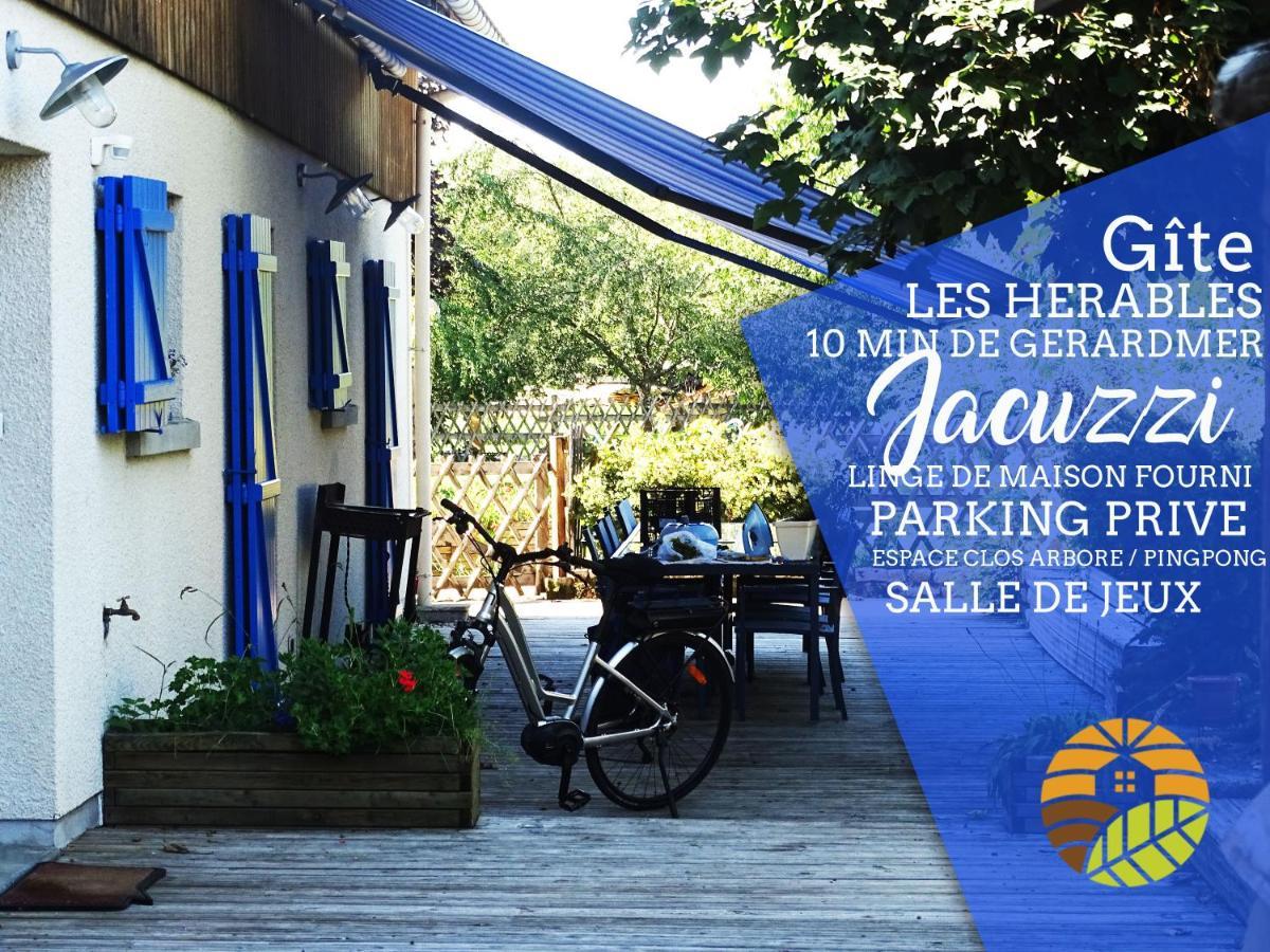 ⁂⁂ Gite Les Herables Cledicihome Gite De Charme // Jaccuzi // Salle De Jeux ⁂⁂ Holiday home *